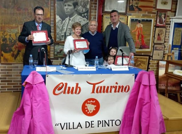 Roberto García Yuste en el "Club Taurino Villa de Pinto"
