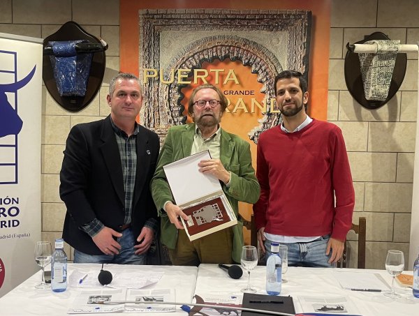 Tertulia con D. Felipe Garrigues. Ganadero y escritor